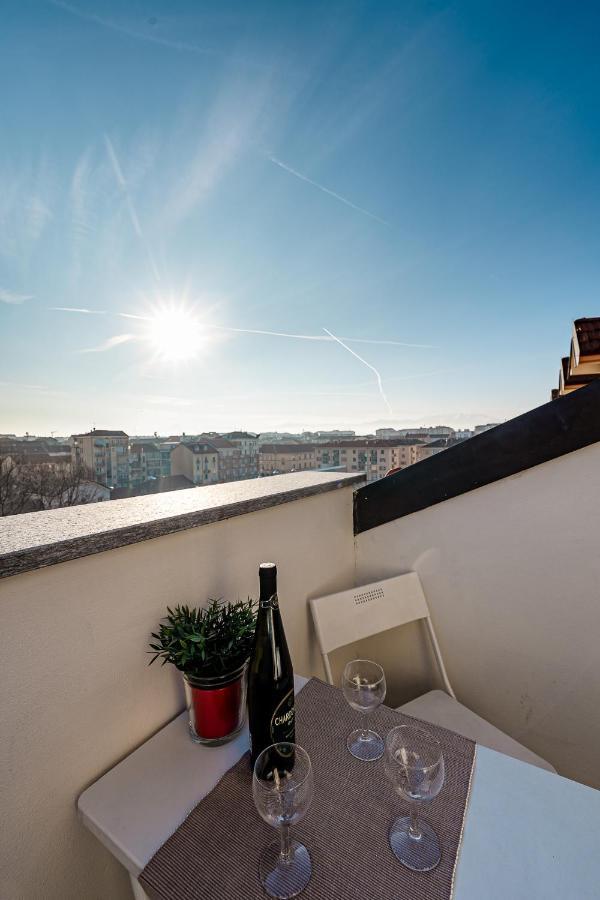 Stagabin La Mansarda Panoramica Un Rifugio Di Eleganza E Tranquillita Turim Exterior foto